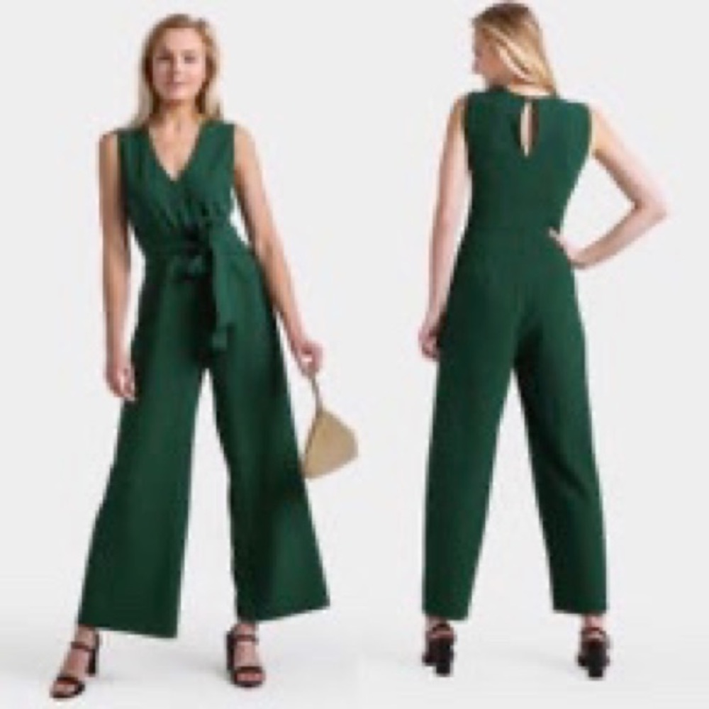 Hunter Green Jumpsuit Francesca’s - Picture 2 of 3